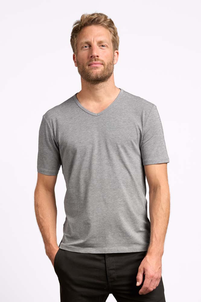Men’s Slim Fit V-Neck-T