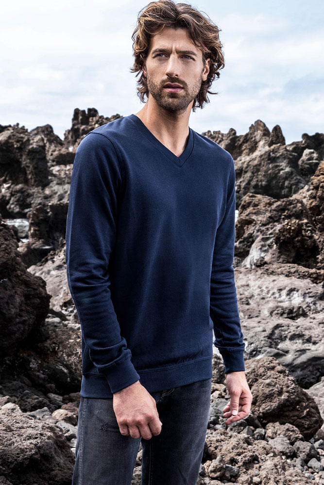 Men’s V-Neck Sweater